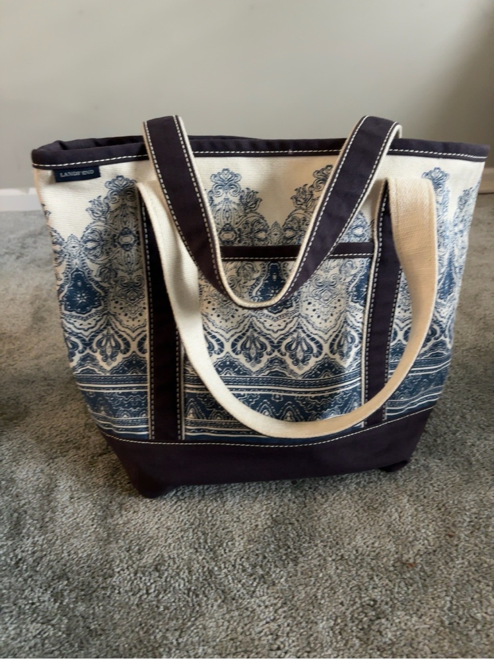 Lands’ End Canvas Tote Bag Navy Ivory 12”Damask Print Heavy Duty Shopper Beach